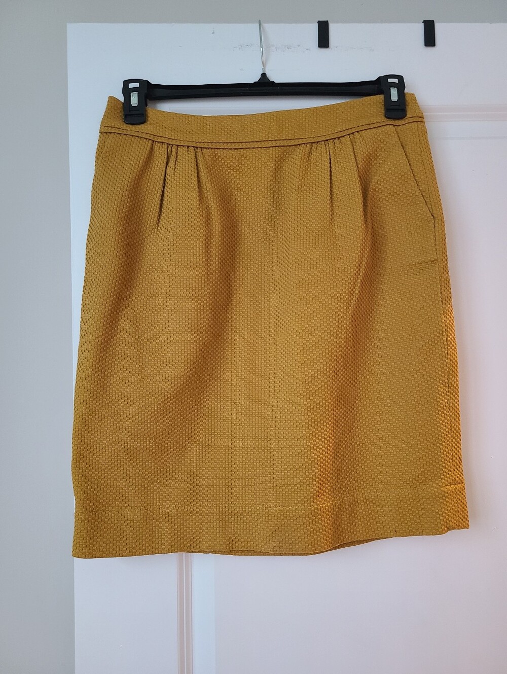 Boden Mustard Woven Cotton Blend Knee Length Skirt